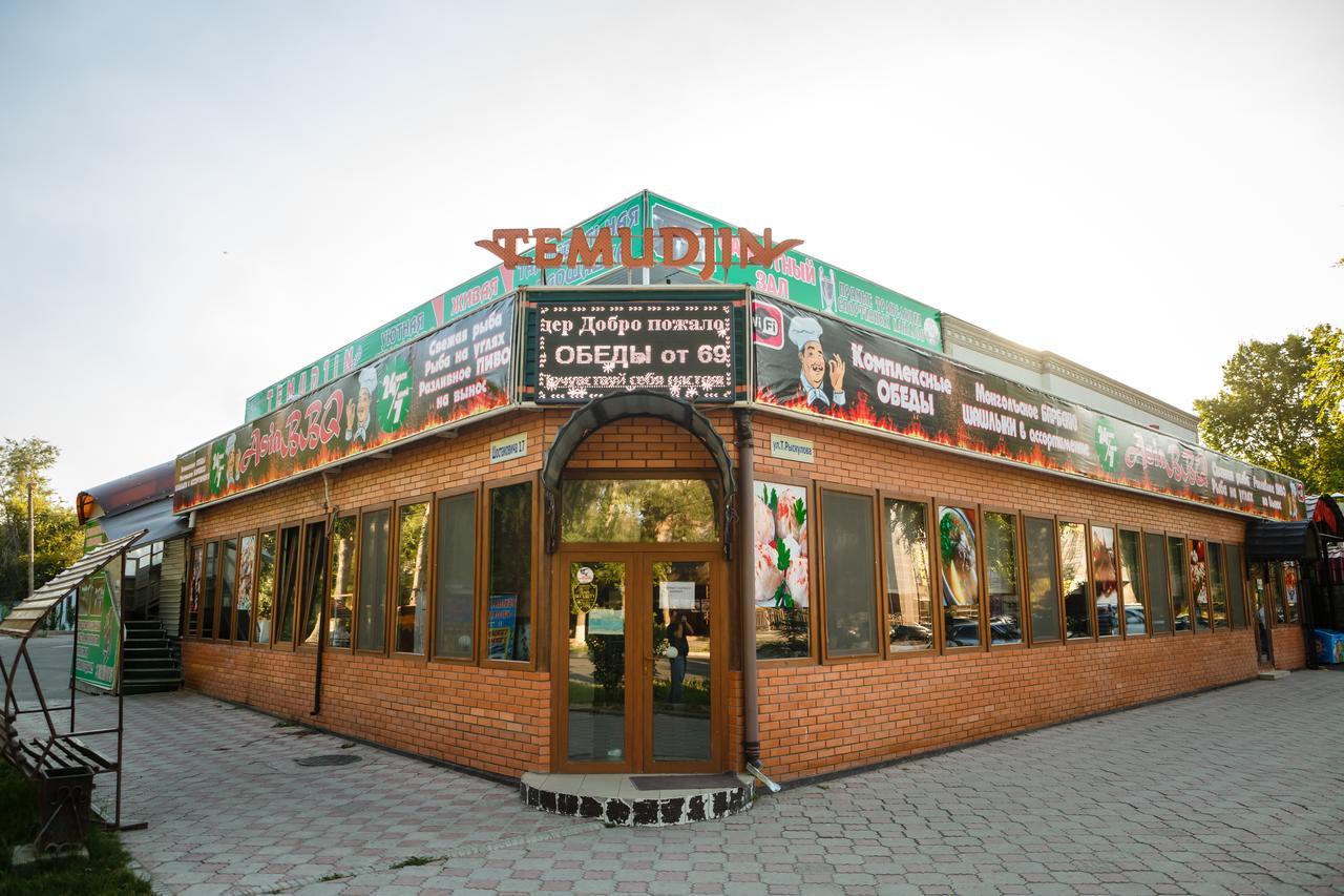Hotel Prestizh Taraz Buitenkant foto